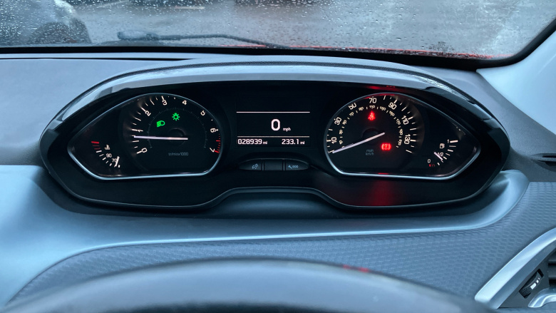 Peugeot 208 1.2 PureTech 82 Allure 5dr Petrol Hatchback